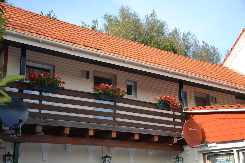 Hotel Muehleneck Hage Exteriör bild